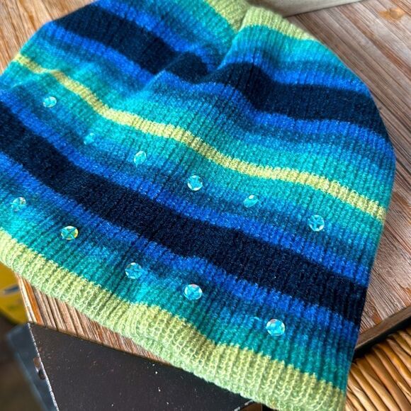 Faded Glory Striped Gem Winter Beanie Hat Girls Youth - Picture 3 of 5